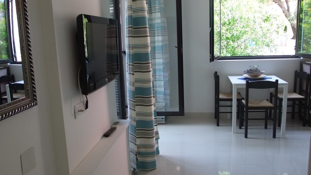 Apartments Minja Nerin Petrovac Екстер'єр фото