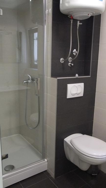 Apartments Minja Nerin Petrovac Екстер'єр фото