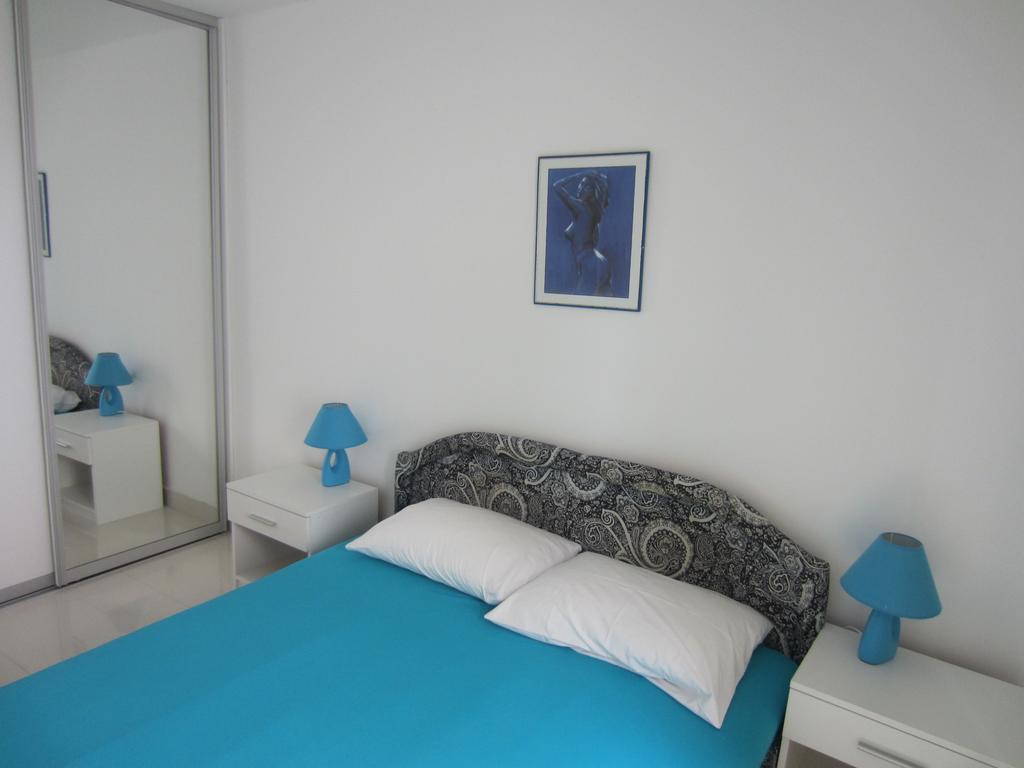 Apartments Minja Nerin Petrovac Екстер'єр фото