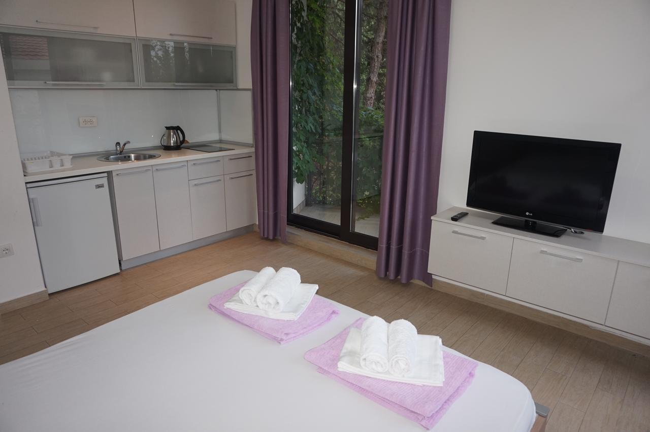 Apartments Minja Nerin Petrovac Екстер'єр фото