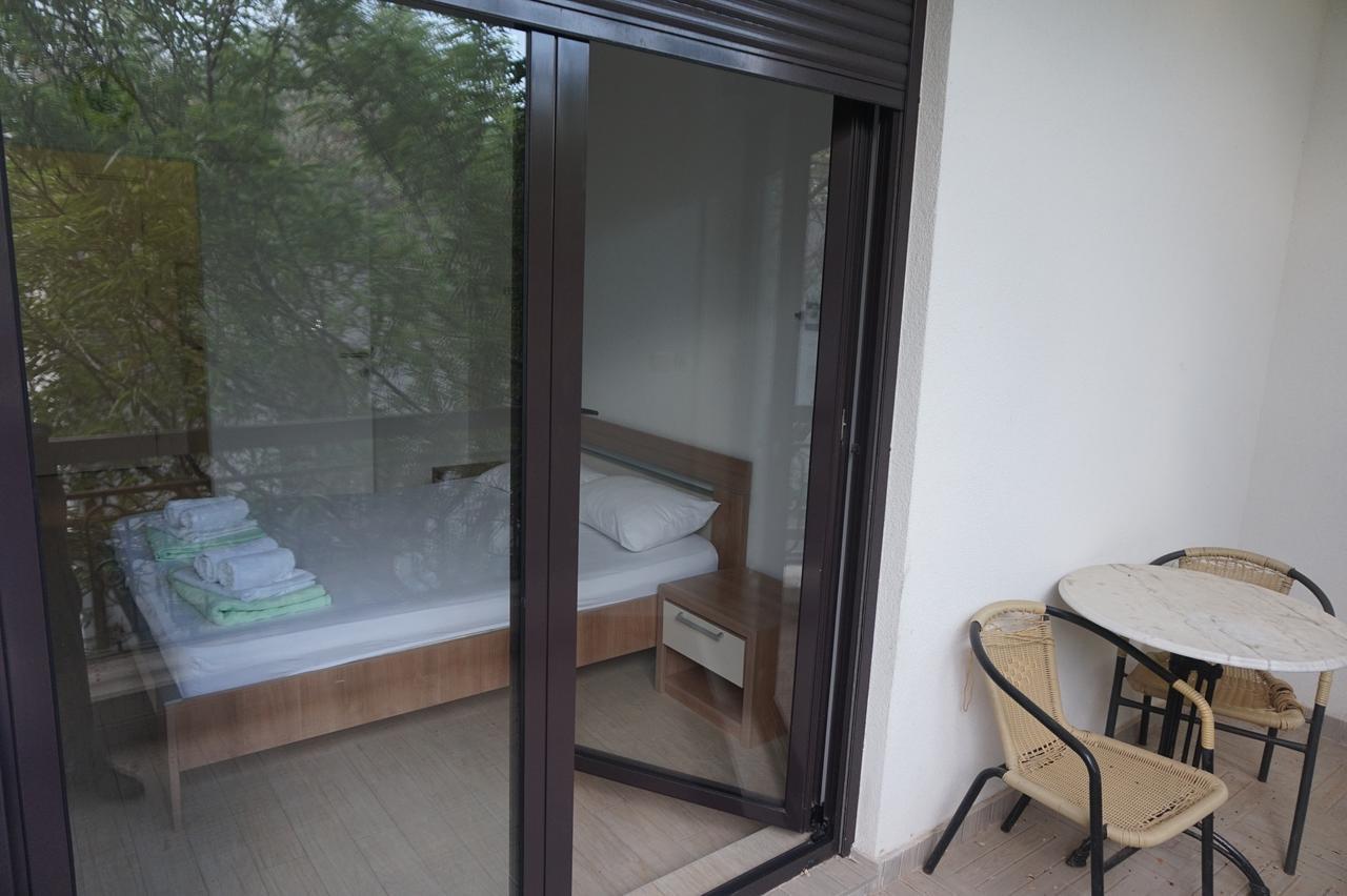 Apartments Minja Nerin Petrovac Екстер'єр фото