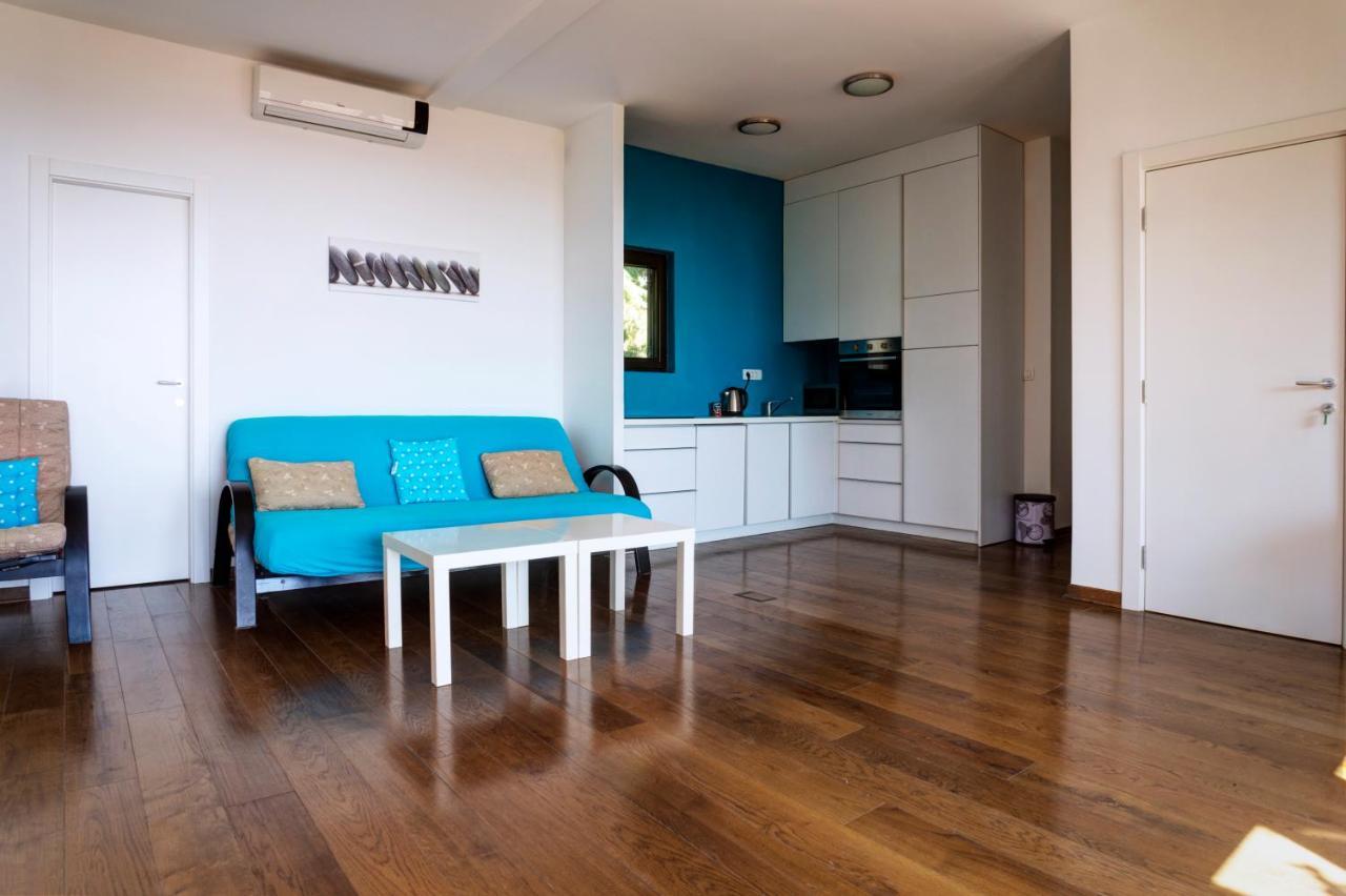 Apartments Minja Nerin Petrovac Екстер'єр фото