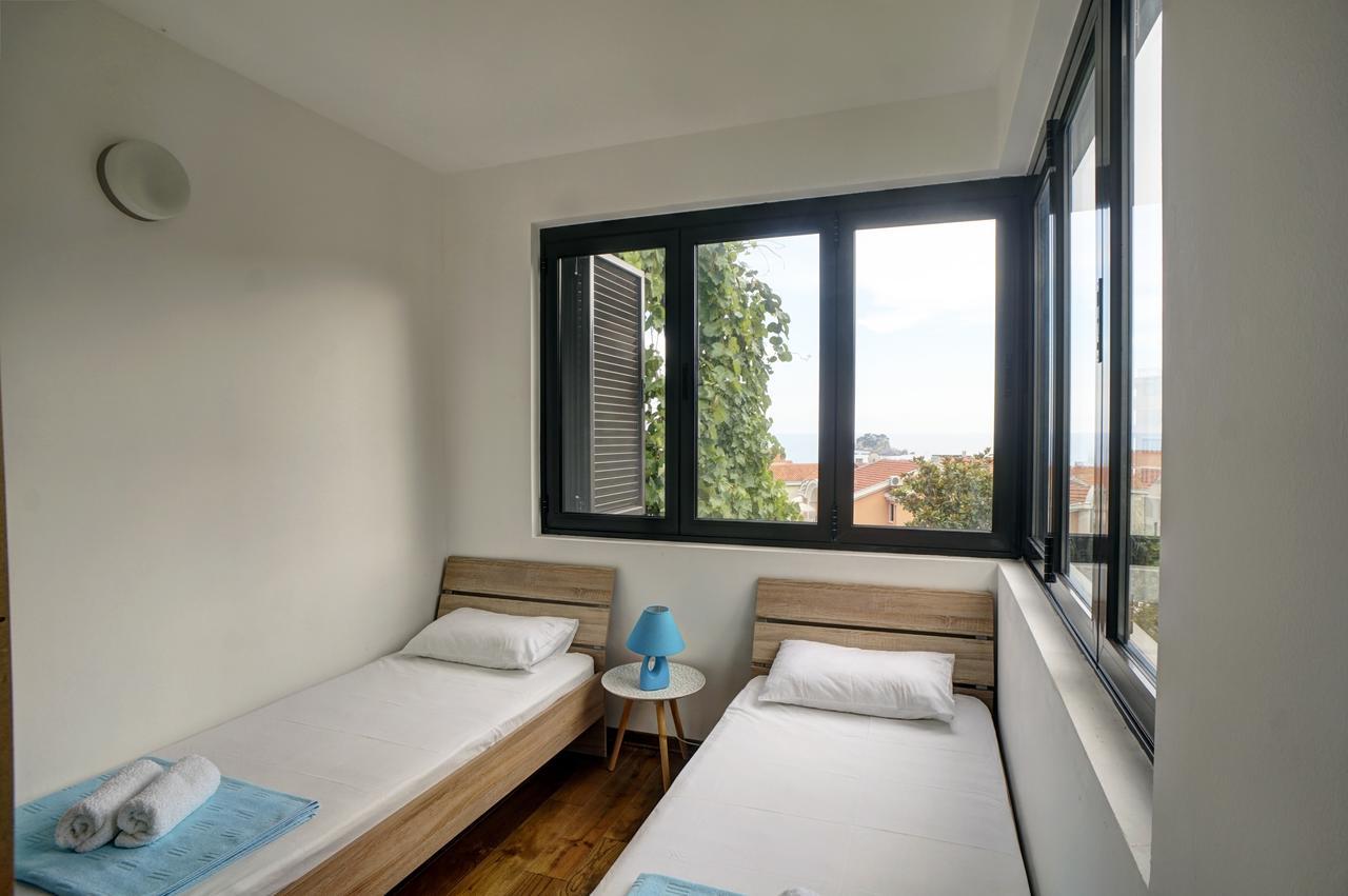 Apartments Minja Nerin Petrovac Екстер'єр фото