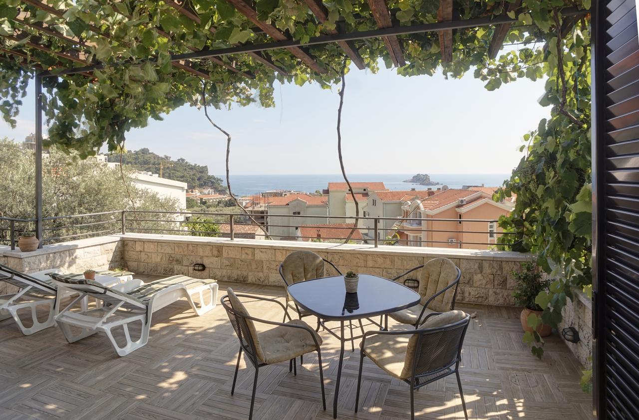 Apartments Minja Nerin Petrovac Екстер'єр фото